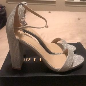 Silver glitter heel